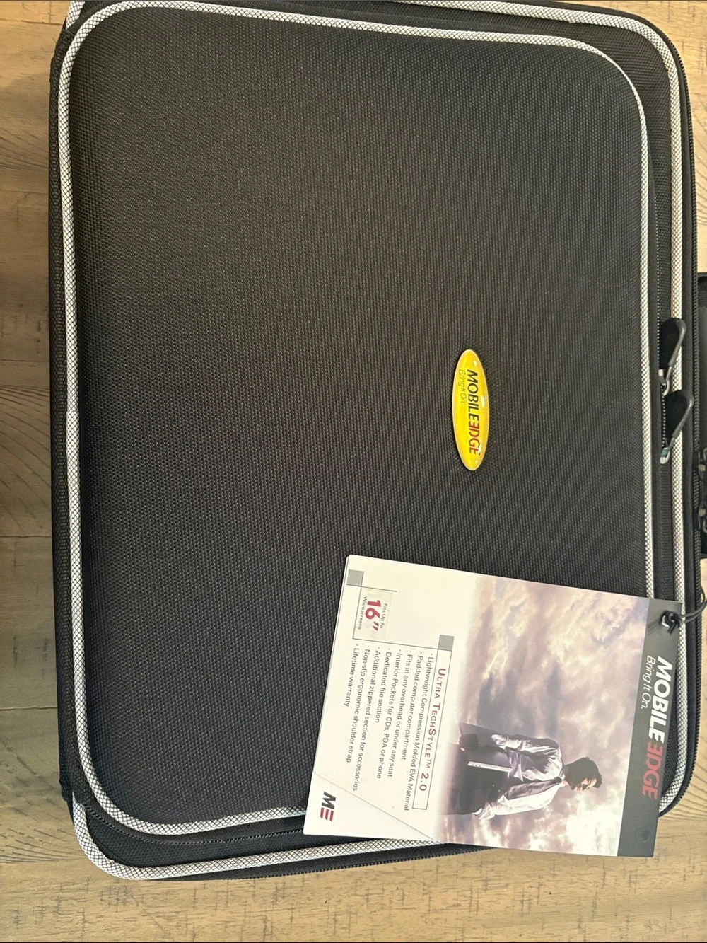 Mobile Edge laptop case black and grey. Fits a 16” laptop